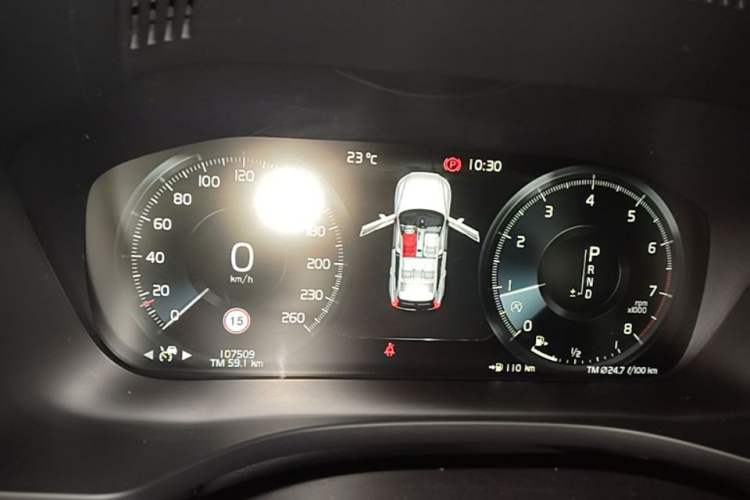 Used Volvo XC60 2018 T5 4x4 Zhiya Sport Edition Instrument Cluster