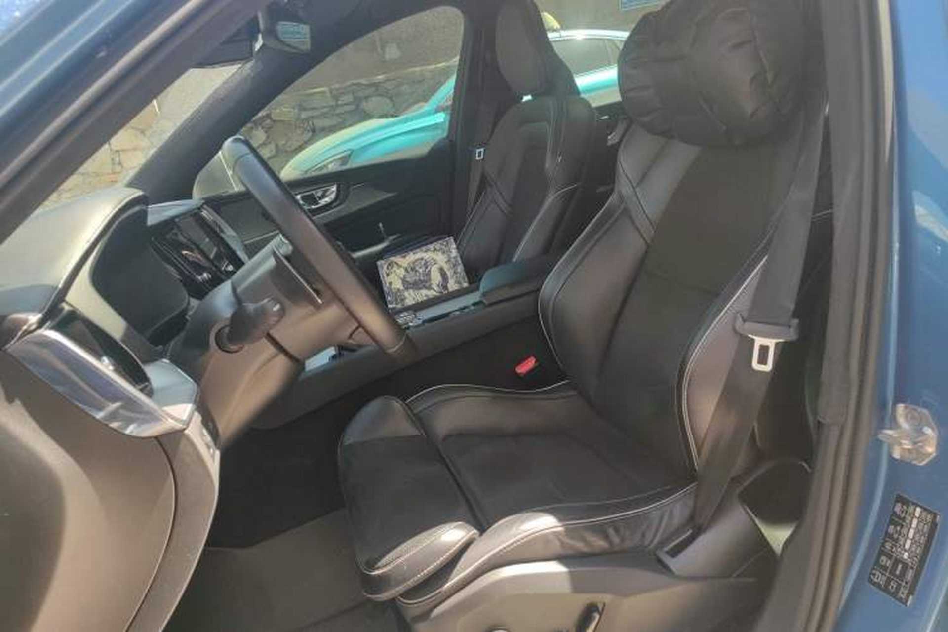 Used Volvo XC60 2018 T5 4x4 Smart & Sporty Edition Left Front Seat
