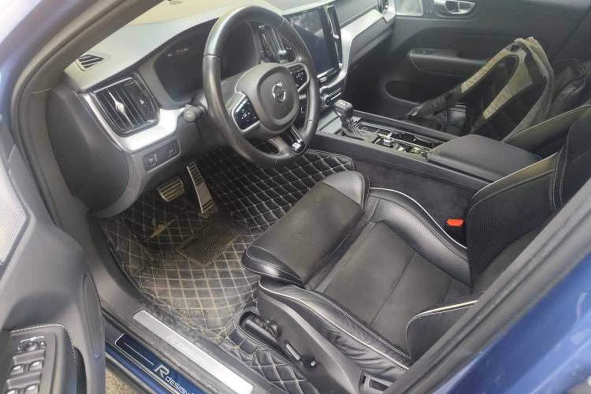 Used Volvo XC60 2018 T5 4x4 Zhiya Sport Edition Left Front Seat