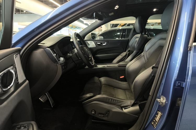 Used Volvo XC60 2018 T5 4x4 Zhiya Sport Edition Left Front Seat