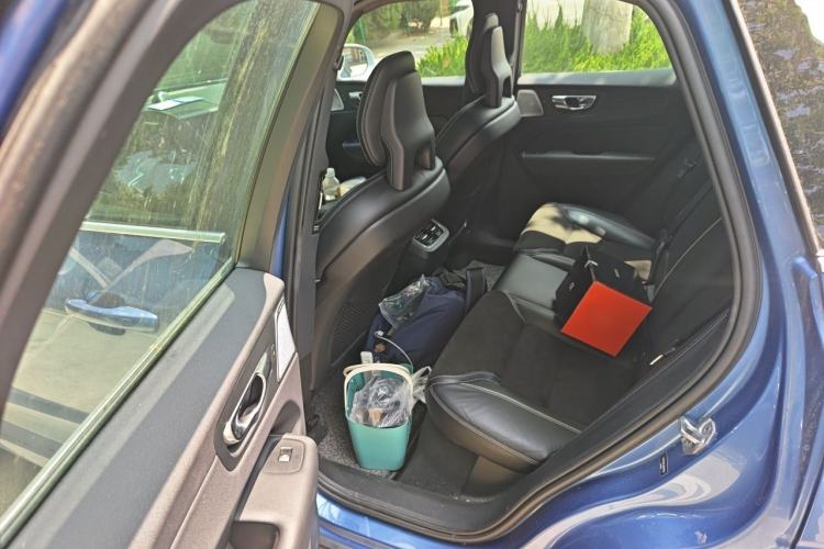 Used Volvo XC60 2018 T5 4x4 Zhiya Sport Edition Left Rear Seat
