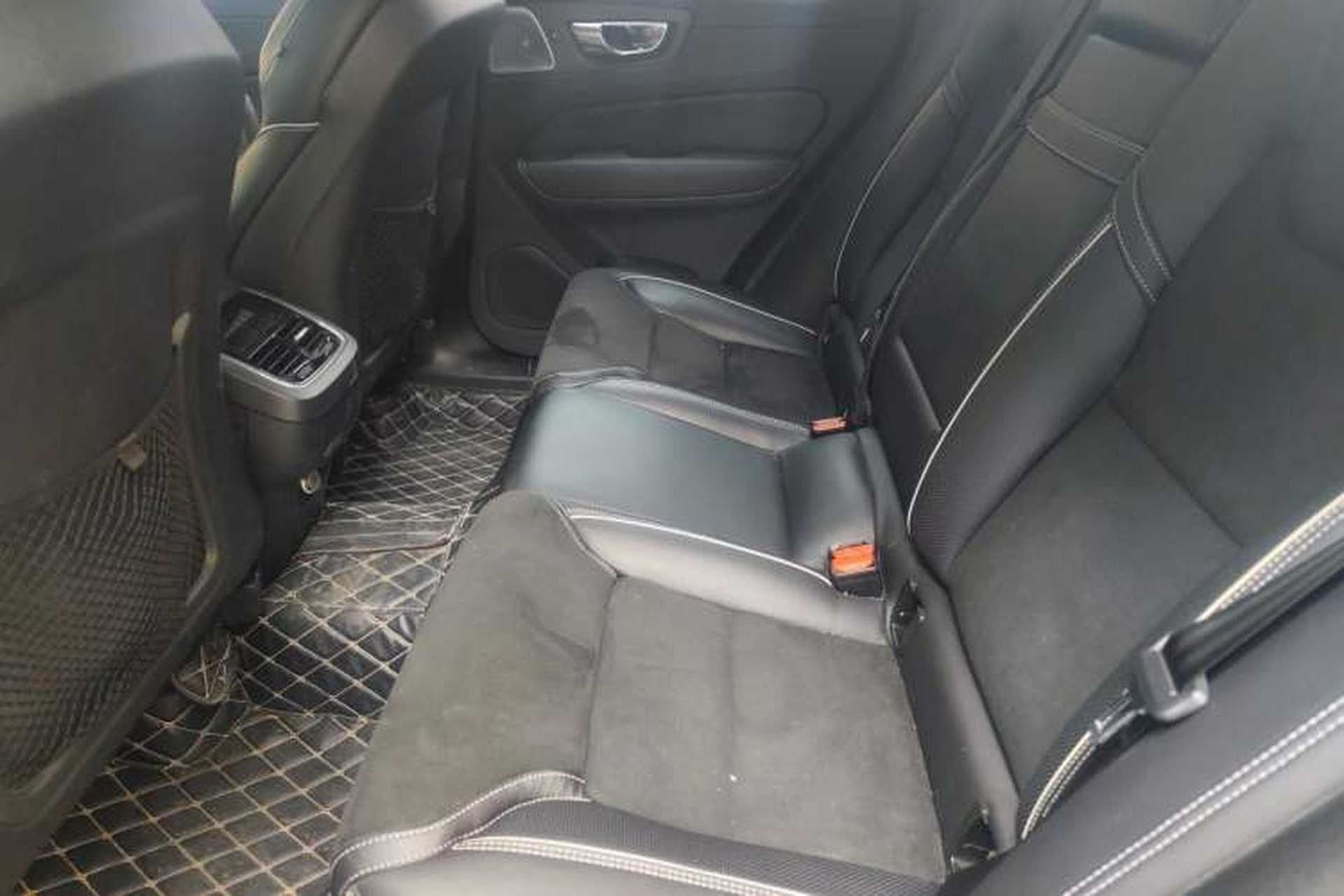 Used Volvo XC60 2018 T5 4x4 Zhiya Sport Edition Left Rear Seat