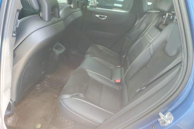 Used Volvo XC60 2018 T5 4x4 Smart & Sporty Edition Left Rear Seat