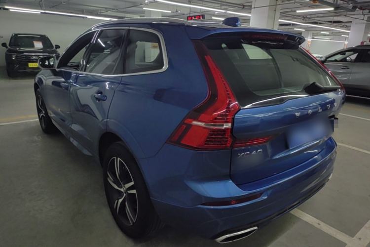 Used Volvo XC60 2018 T5 4x4 Smart & Sporty Edition Rear Left 45 Deg