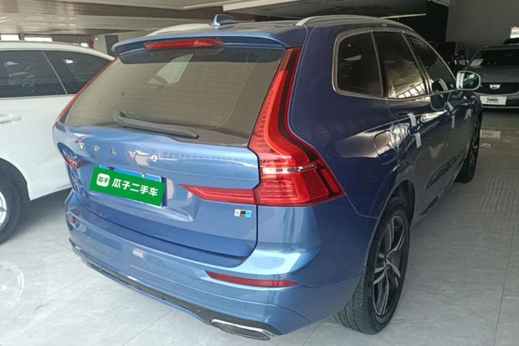 Used Volvo XC60 2018 T5 4x4 Zhiya Sport Edition Rear Right 45 Deg