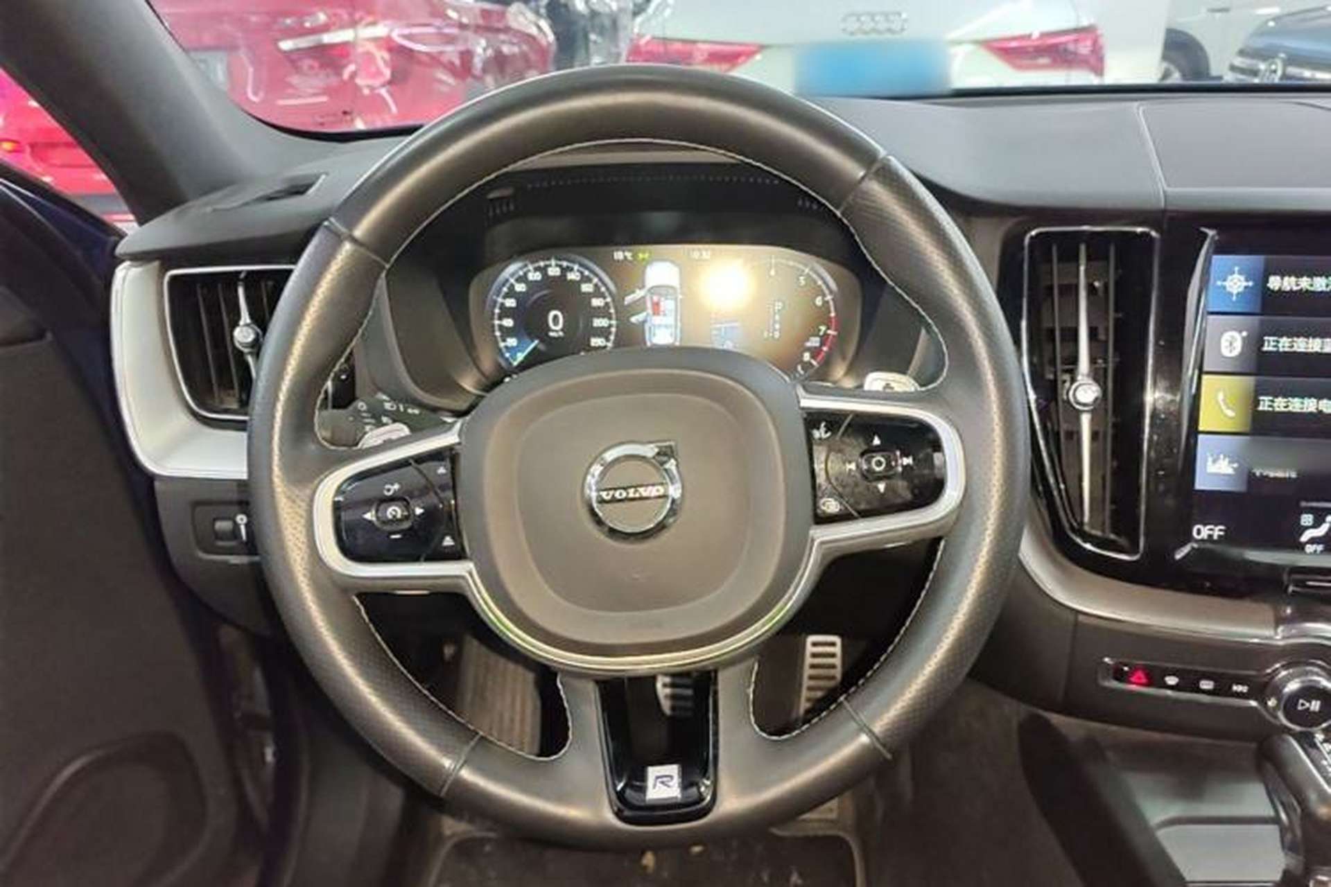 Used Volvo XC60 2018 T5 4x4 Smart & Sporty Edition Steering Wheel