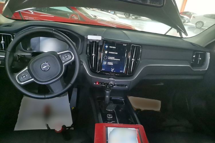 Used Volvo XC60 2018 T4 Zhiyi Edition Center Console