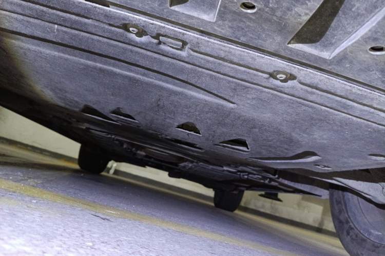 Used Volvo XC60 2018 T5 4x4 Zhiya Luxury Edition Chassis Front