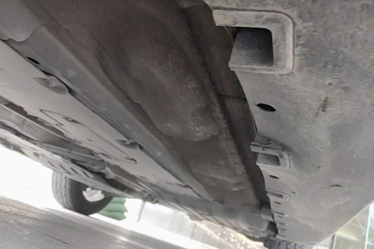 Used Volvo XC60 2018 T5 4x4 Smart Edition Chassis Front Left