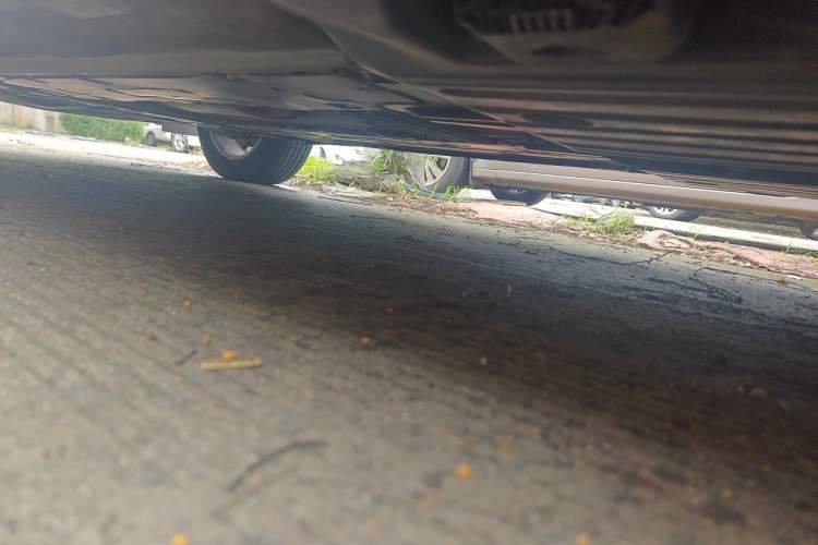 Used Volvo XC60 2018 T5 4x4 Zhiyi Edition Chassis Rear Left