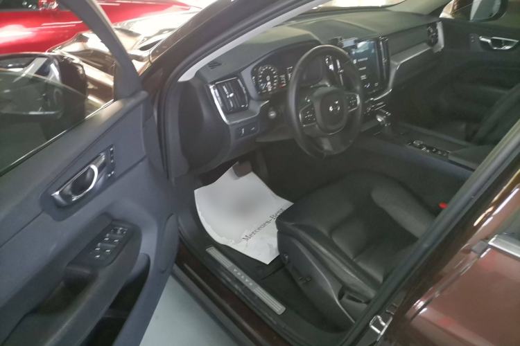 Used Volvo XC60 2018 T4 Zhiyi Edition Driver Seat
