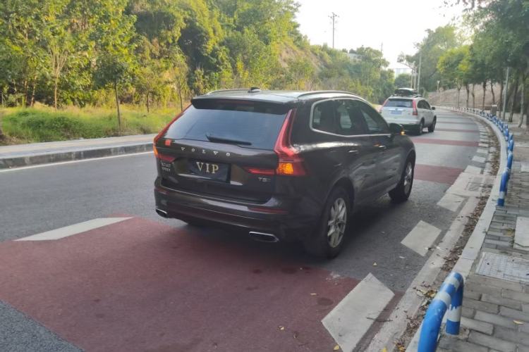 Used Volvo XC60 2018 T5 4x4 Zhiyi Edition Exterior 2