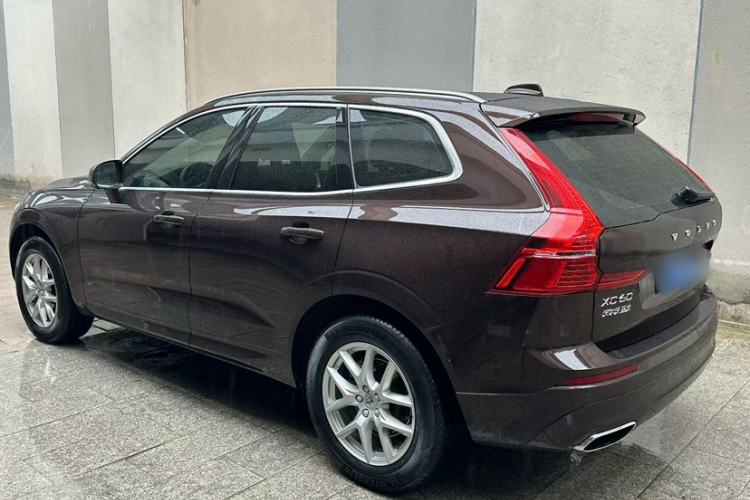 Used Volvo XC60 2018 T5 4x4 Zhiyi Edition Exterior 3