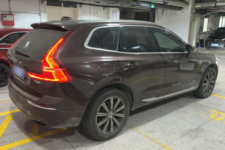 Used Volvo XC60 2018 T5 4x4 Zhiya Luxury Edition Exterior 3