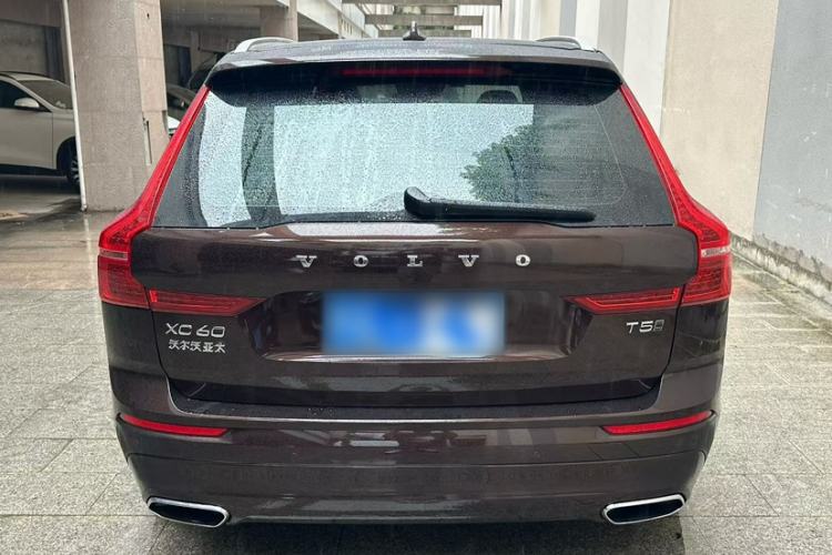 Used Volvo XC60 2018 T5 4x4 Zhiyi Edition Exterior 4