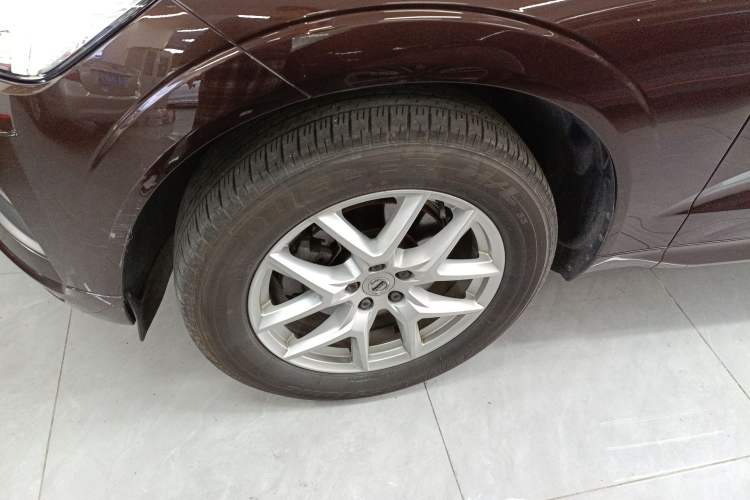 Used Volvo XC60 2018 T5 4x4 Zhiyi Edition Exterior 4