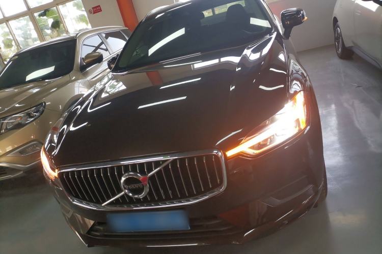 Used Volvo XC60 2018 T4 Zhiyi Edition Front