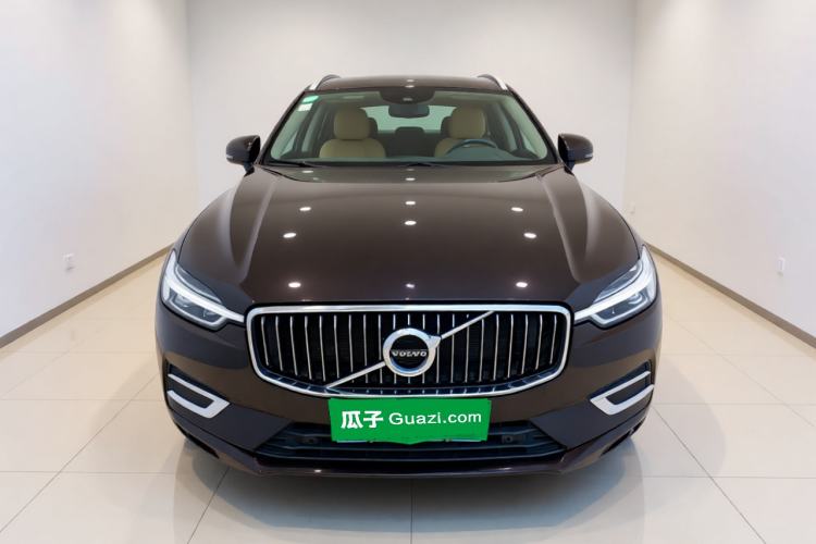Used Volvo XC60 2018 T5 4x4 Smart Edition Front