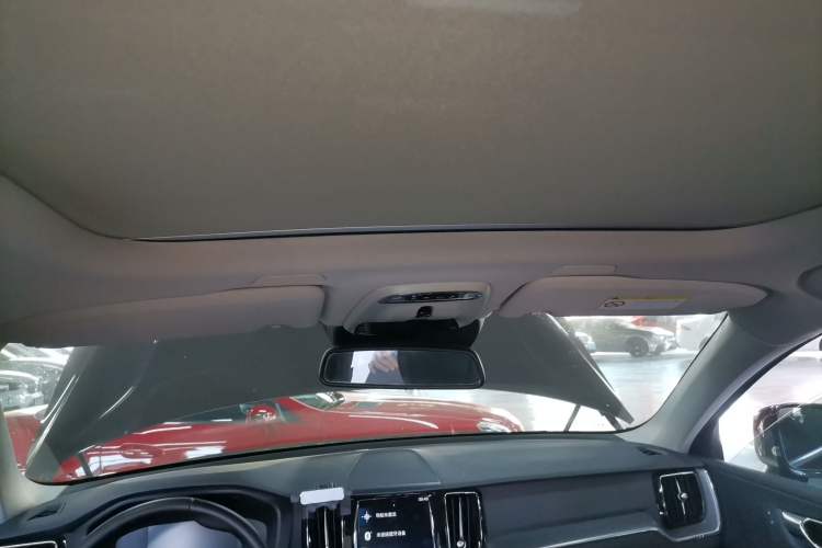 Used Volvo XC60 2018 T4 Zhiyi Edition Headliner