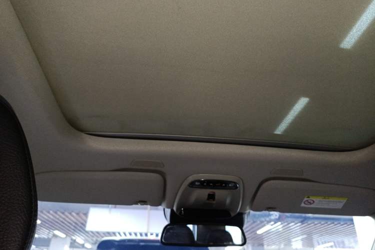 Used Volvo XC60 2018 T5 4x4 Zhiyi Edition Headliner