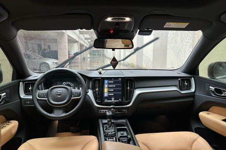 Used Volvo XC60 2018 T5 4x4 Zhiyi Edition Interior 1