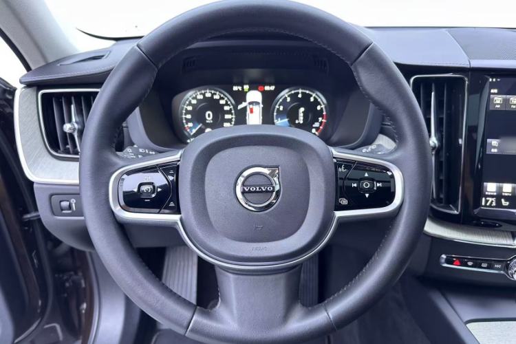Used Volvo XC60 2018 T5 4x4 Zhiya Luxury Edition Interior 12