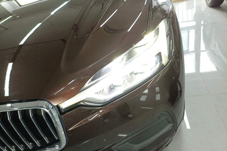Used Volvo XC60 2018 T5 4x4 Zhiyi Edition Left Front Headlight