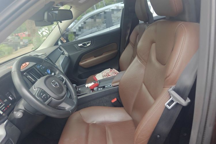 Used Volvo XC60 2018 T5 4x4 Zhiyi Edition Left Front Seat