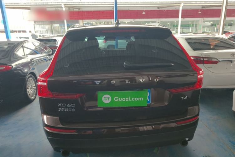 Used Volvo XC60 2018 T4 Zhiyi Edition Rear