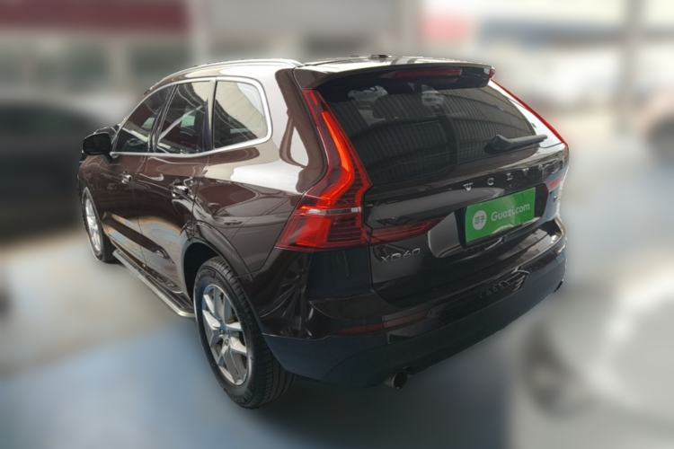 Used Volvo XC60 2018 T4 Zhiyi Edition Rear Left 45 Deg