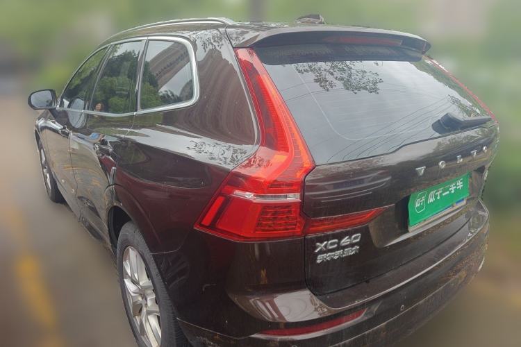 Used Volvo XC60 2018 T5 4x4 Zhiyi Edition Rear Left 45 Deg