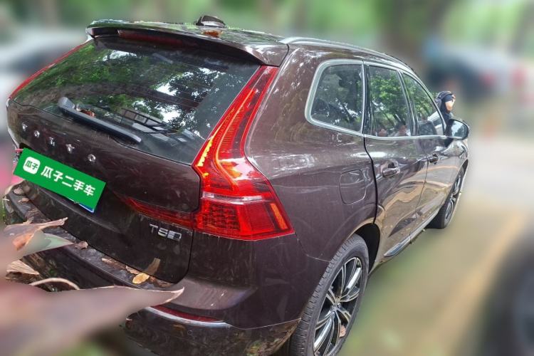 Used Volvo XC60 2018 T5 4x4 Zhiya Luxury Edition Rear Right 45 Deg