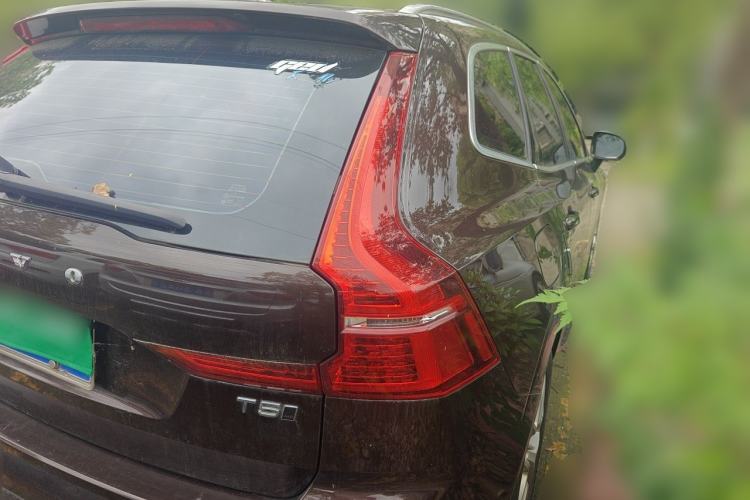 Used Volvo XC60 2018 T5 4x4 Zhiyi Edition Rear Right 45 Deg