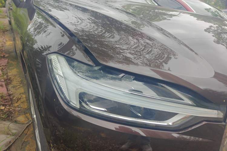 Used Volvo XC60 2018 T5 4x4 Zhiyi Edition Right Front Headlight