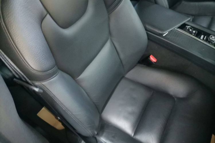 Used Volvo XC60 2018 T4 Zhiyi Edition Right Front Seat