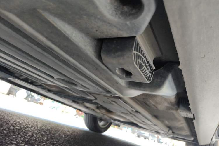 Used Volvo XC60 2018 T5 4x4 Zhiyi Edition Chassis Rear Right