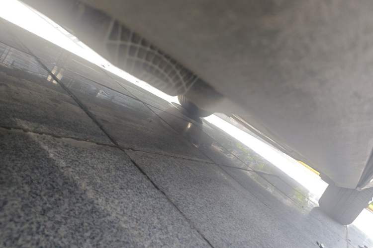 Used Volvo XC60 2018 T5 4x4 Zhiyi Edition Chassis Rear Right