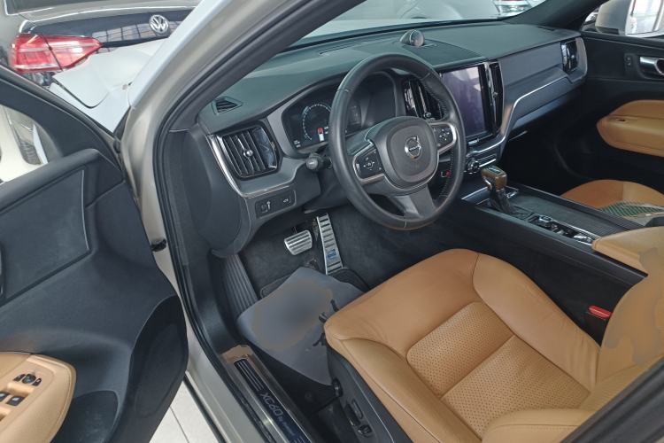 Used Volvo XC60 2018 T5 4x4 Zhiyi Edition Driver Seat