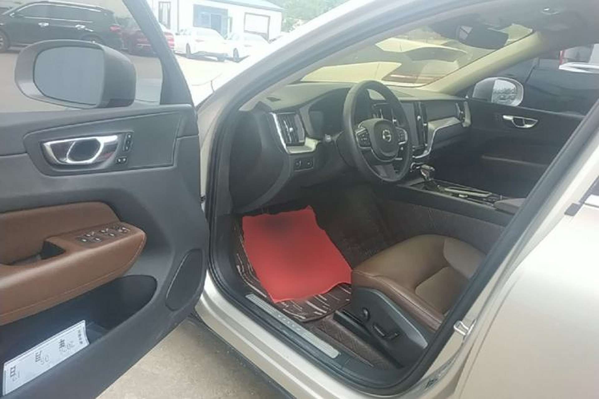 Used Volvo XC60 2018 T5 4x4 Smart Edition Driver Seat