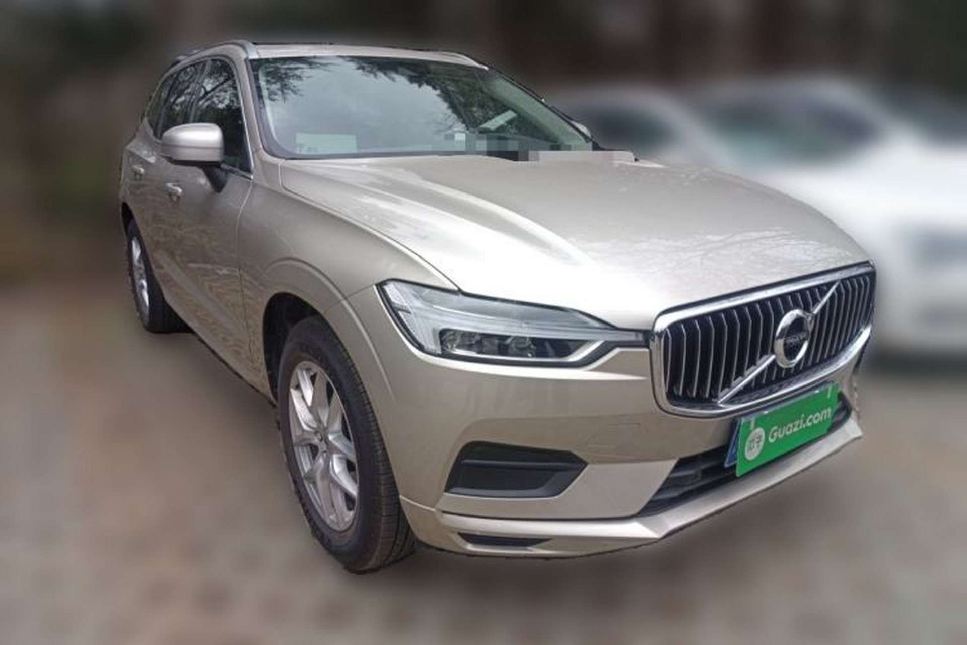 Used Volvo XC60 2018 T5 4x4 Zhiyi Edition Front Right 45 Deg