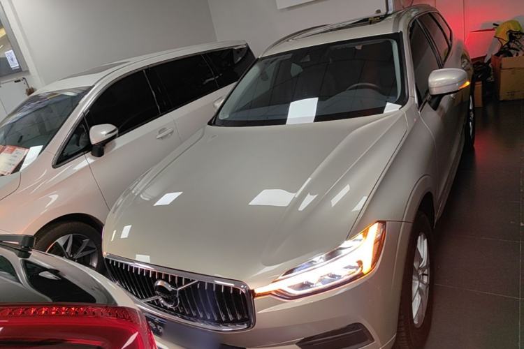 Used Volvo XC60 2018 T5 4x4 Zhiyi Edition Front