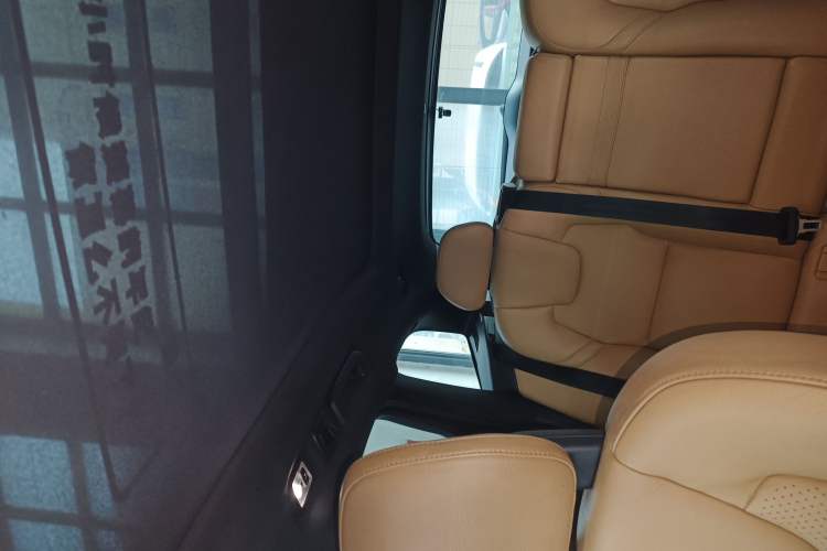 Used Volvo XC60 2018 T5 4x4 Zhiyi Edition Headliner