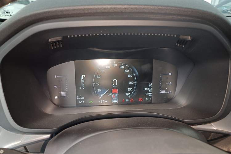 Used Volvo XC60 2018 T5 4x4 Zhiyi Edition Instrument Cluster