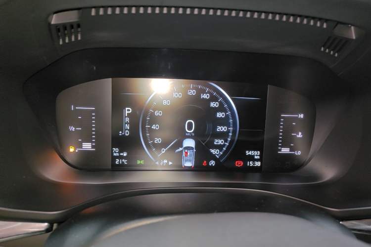 Used Volvo XC60 2018 T5 4x4 Zhiyi Edition Instrument Cluster