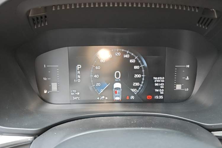 Used Volvo XC60 2018 T5 4x4 Zhiyi Edition Instrument Cluster