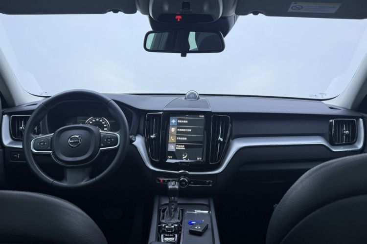 Used Volvo XC60 2018 T5 4x4 Zhiyi Edition Interior 13