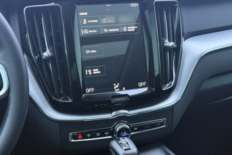 Used Volvo XC60 2018 T5 4x4 Zhiyi Edition Interior 4