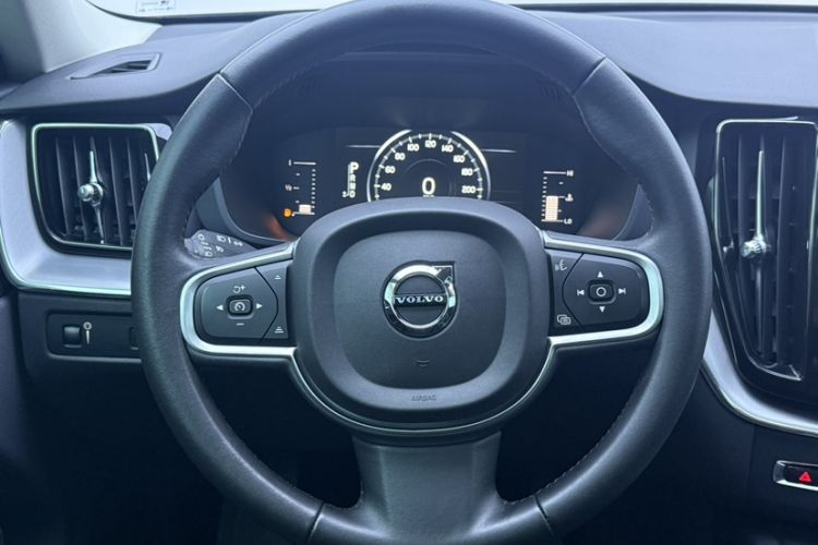 Used Volvo XC60 2018 T5 4x4 Zhiyi Edition Interior 5