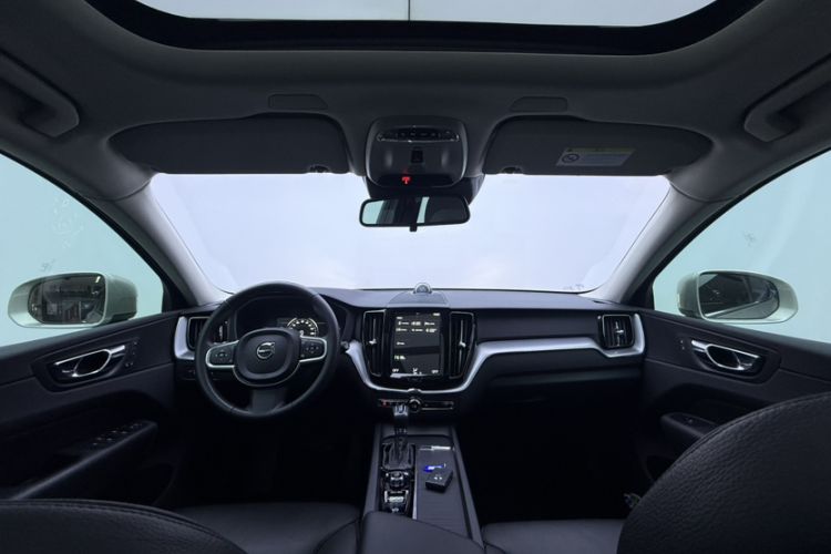 Used Volvo XC60 2018 T5 4x4 Zhiyi Edition Interior 6