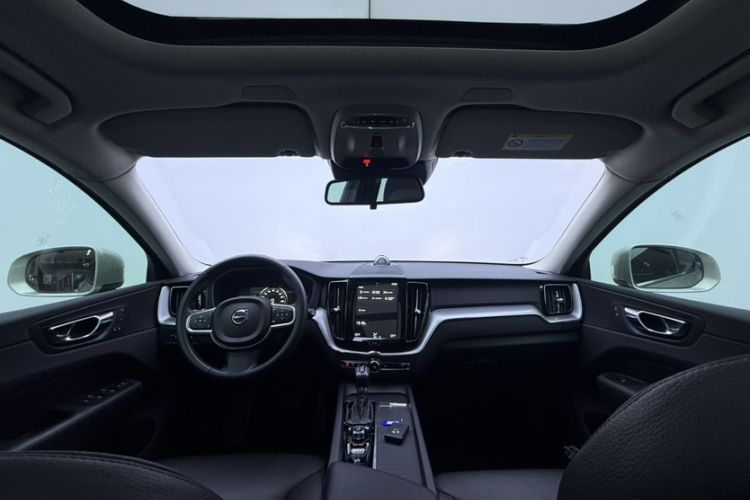 Used Volvo XC60 2018 T5 4x4 Zhiyi Edition Interior 7
